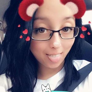 Meet your Posher, Valérie